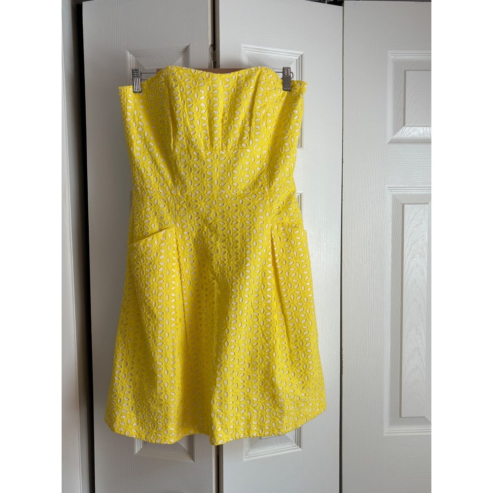 Lilly Pulitzer Cotton Yellow Eyelet Strapless Dress Size 6 Fit & Flare - Picture 2 of 10